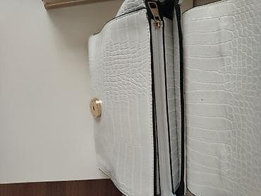 ag qara: Ağ rəngli DKNY çiyin/əl çantası - Material: kroko teksturalı süni — 2