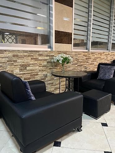 Qonaq qəbul və istirahət guşəsi üçün ideal oturma dəsti Tərkibi: - 2