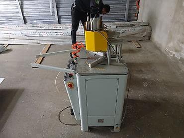 Ручные механические инструменты: PLASTMAK MACHINE – PVC/Alüminium üçün iki başlı künc kəsmə aparatı - — 2