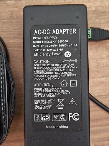 5a: Adapterlər 
12V--5A

12V--4A

12V--1.5A

16V--0.5A

Ünvan Yasamal — 4