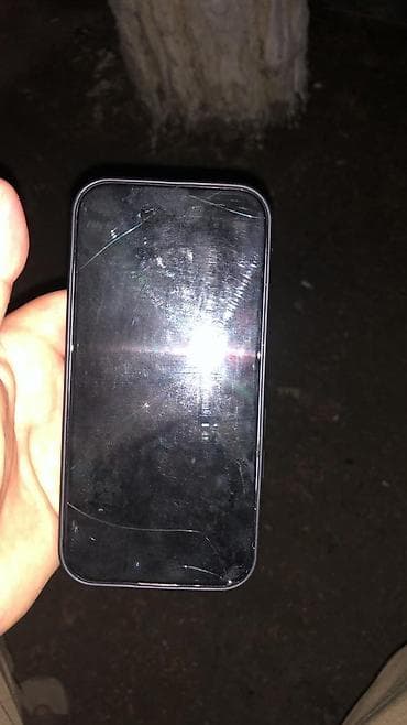 ipad mini a17 pro: IPhone 14, Ağ, Face ID — 5