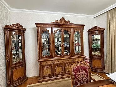 metbex stol stullari: Klassik qonaq otağı üçün vitrinli mebel dəsti Tərkibi: - 1 ədəd böyük — 2