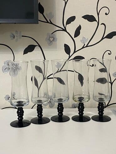 şırım açan: Qədəhlər, Şüşə — 1