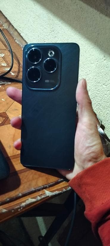 Бытовая техника: Unvan Lenkeran Infinix Hot 40 pro 256 8+8 qiymet sondur barter Var — 1