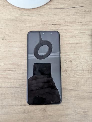 telfon tutan: Redmi Note 10, 128 GB, rəng - Qara, Sensor — 3