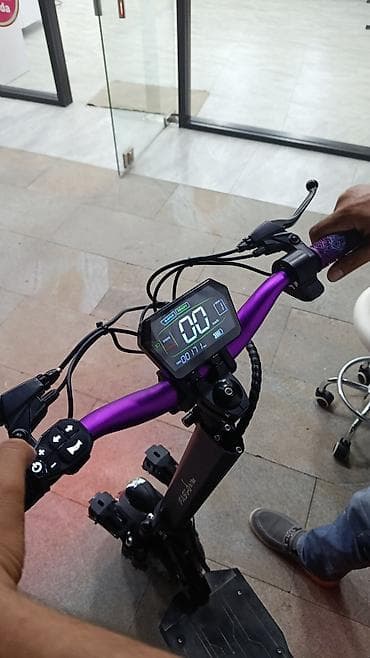 surron bike: Ağır yolsuzluq üçün hazırlanmış elektrikli skuter Xüsusiyyətlər: - — 6