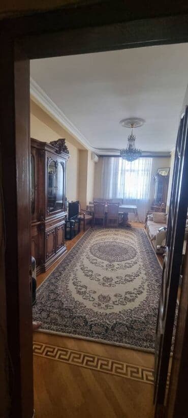 dasinmaz emlak agstafa: 3 otaqlı, Yeni tikili, m. İnşaatçılar, 104 kv. m — 3