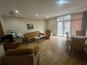 qubada kreditle evler: Bakı, Əhmədli, 6 otaqlı, Köhnə tikili, m. Əhmədli, 150 kv. m — 6