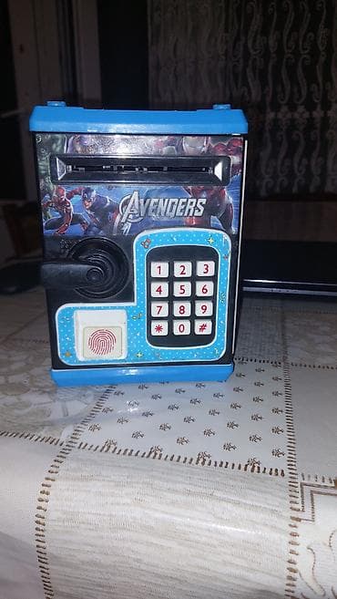 uşaq oyun: Avengers dizaynlı uşaq üçün elektron pul qutusu / mini seyf. Ön — 3