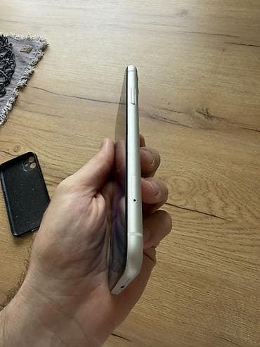 ayfonu 11: IPhone 11, Ağ — 3
