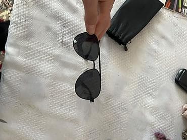 charles keith az: Gün eynəyi — 2