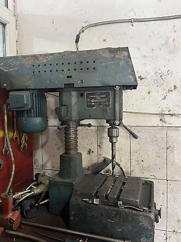 tork: Sənaye tipli şaquli dəzgah-matkap - Model: SSRİ istehsalı — 2
