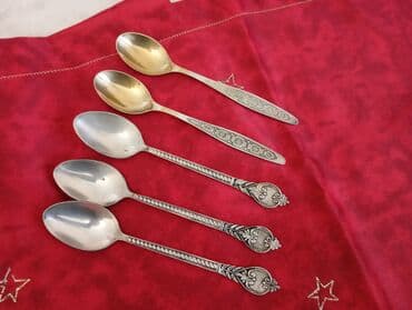 toxumaq üçün saplar: Məhsul: Metal qaşıqlar dəsti, bir ədədi 5 AZN Təsvir: - Şəkillərdə — 3