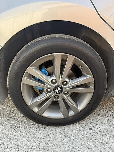 16 tekerler: Disk təkər Hyundai 205 / 55 / R 16, 5 Boltlu — 1