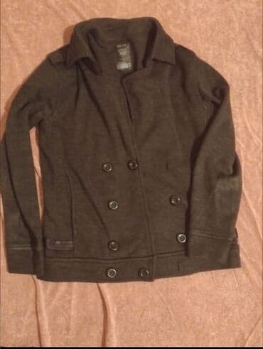 Satilir 5 manata jaket 10 manata lalafo.az -da Satilir 5 manata jaket 10 manata
