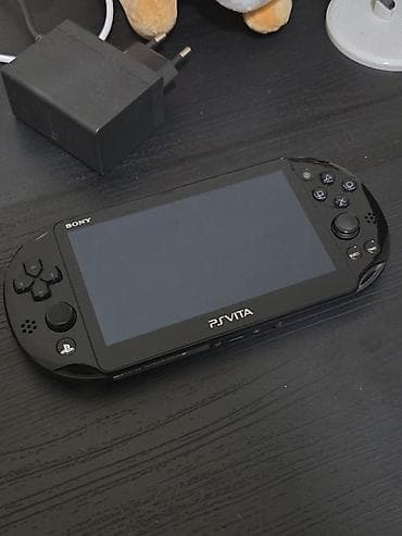 Xbox Series X: Sony PlayStation Vita (PS Vita) əl konsolu - Model: PCH-2016 (Slim — 6