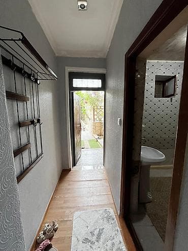 kiraye ev memar ecemi: Binəqədi qəs. 6 otaqlı, 170 kv. m, Orta təmir — 9