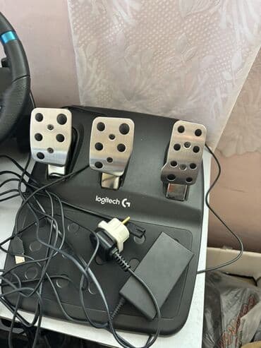 kompüter alışı: Logitech G29 yarış simulyatoru dəsti. Dəstə dəri örtüklü sükan — 3
