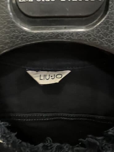 детская одежда из италии: Джинсовая куртка итальянского бренда Liujo для девочек 9-10 лет — 5