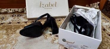 Ölçü: 39, rəng - Qara, İşlənmiş