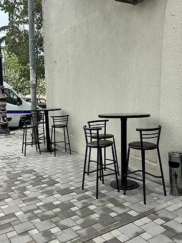 nejavika masa: Komplekt bar stol stul dəsti satılır.4 ədəd masa, 12 ədəd — 2