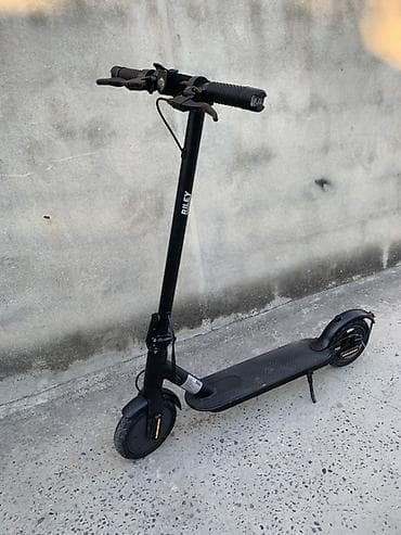 skuter samokat: İşlənmiş Elektrik samokat 8", 351 - 500 Vt, 16 - 25 km/s, Ünvandan götürmə, Pulsuz çatdırılma, Ödənişli çatdırılma — 1
