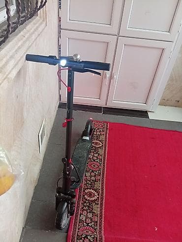 скутер электрический: Elektrik skuter - Qatlanan şəhər skuteridir, yığcam dizaynı sayəsində — 1