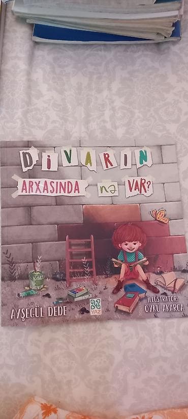Kitablar və jurnallar: Məhsul: “Divarın arxasında nə var?” – uşaq kitabı Müəllif: Ayşegül — 1