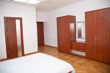 xəzər bağları evlər: Səbail rayonu, Səməd Vurğun küçəsi, Lelin Muzeyinin yanında Bulvara — 10