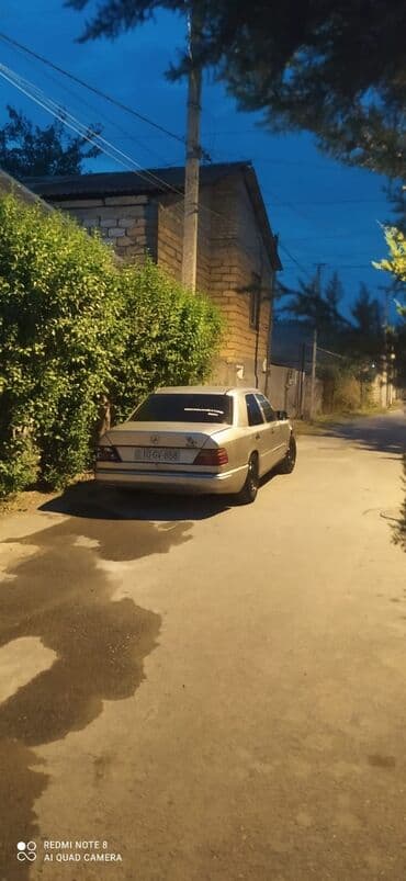 turbo az c class: Mercedes-Benz 230: 2.3 l | 1990 il Sedan — 7