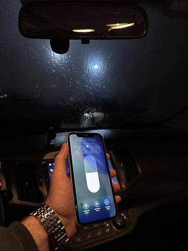 IPhone 11, 128 GB, Ağ, Simsiz şarj, Face ID