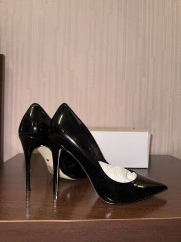 Gözəllik və sağlamlıq: Aldodan alinib 200 manata, klassik stiletto. 1-2 defe geyinilib, yeni — 4