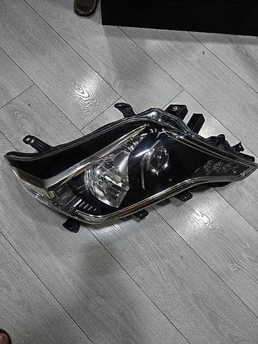 Komplekt, Yaxın və uzaq vuran işıqlar Toyota, 2016 il, Analoq, Yaponiya, İşlənmiş