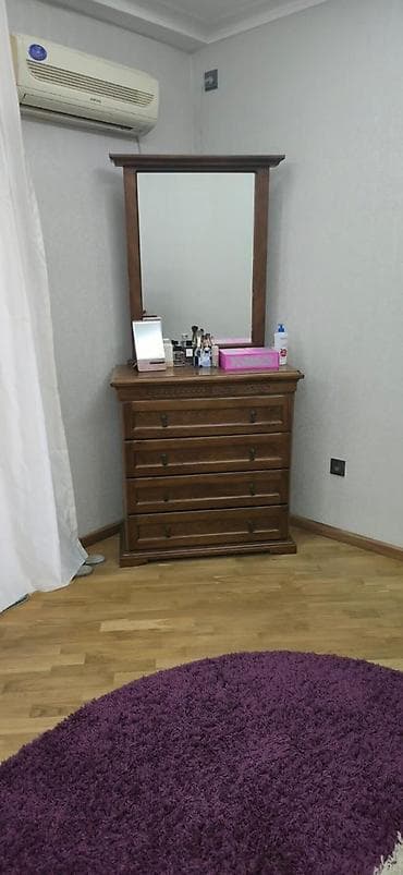 Komodlar: İşlənmiş, Güzgülü — 1