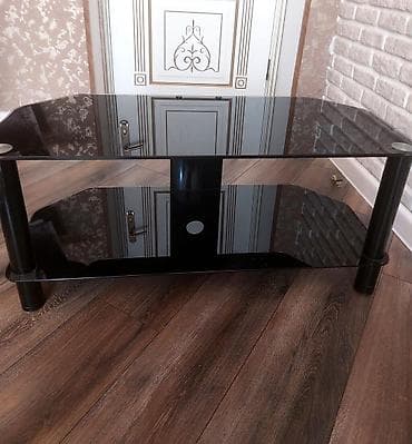 kunc mebel: TV altı,çox səliqəli işlənib,üzerinde ciziq belə yoxdur,qiy — 1