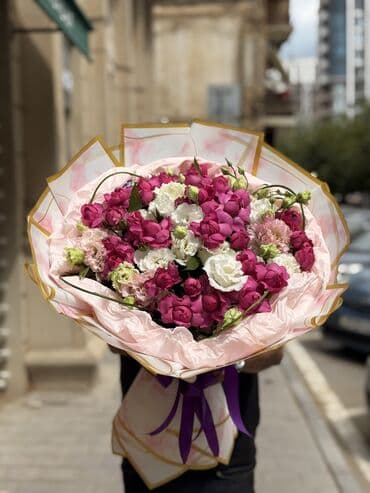 iş axtarilir: Təcili florist axtarılır — 2