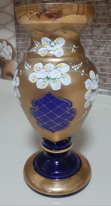 шифер бу: Набор ваз, Богемское стекло — 1