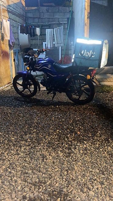 Транспорт: - N150, 150 см3 — 3