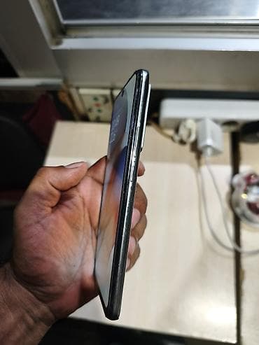 tablet 2 el: Xiaomi 12T, 256 GB, rəng - Qara, 
 Sensor — 5
