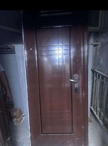 Seyf qapi 110azn Yeni gunesli 8642 leli Seyf qapı – Yeni