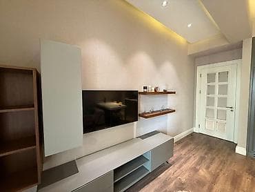 sabuncuda ev: ✨ PREMIUM TƏKLİF! ✨ 📍 Elmlər metrosuna 5 dəqiqəlik məsafə 🏢 Premium — 5