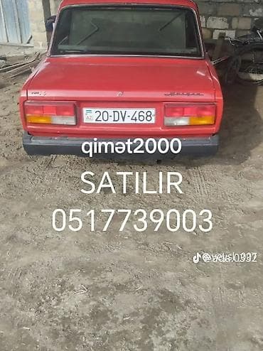 niva arxa stoplari: VAZ 2107, qırmızı rəng. - Kuzov: klassik 2107 dizaynı, xrom ön — 2