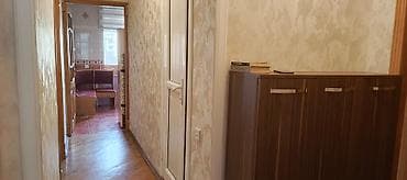 Kirayə mənzillər: *Kirayə otaq verilir* Ayrı otaqdır, hər şəraiti var. 1 nəfər üçün – — 3