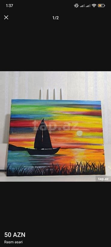 Yağlı boya ilə çəkilmiş, dənizdəki qayıq təsvirli rəsm əsəri