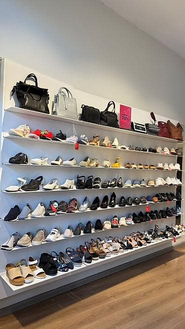 moniken: Dukan baglandigindan mebel tecili satilir. Real aliciya endirim — 5