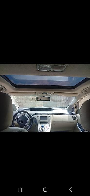 cayenne krilo 2013: Toyota Prius: 1.8 l | 2012 il Hetçbek — 5