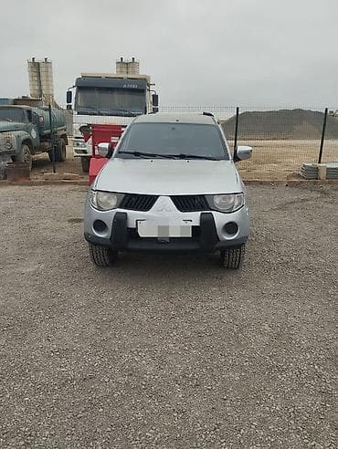 ruçnoy nə deməkdir: Mitsubishi L200 4WD pikap - Gümüş rəng, ikiqat kabin (Double Cab) – 5 — 6