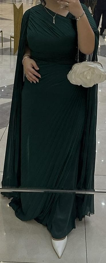 don: Tünd yaşıl rəngdə uzun ziyafət/libas. - Model: zərif pərdəli — 1