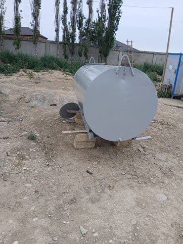yağmur su çənləri: Bak, Metal, 4000 l l — 6