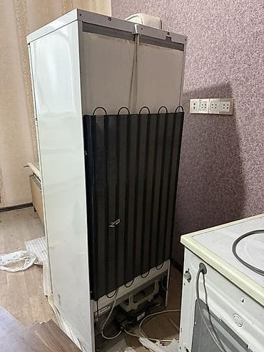 indesit soyuducu satilir: 2 qapılı Indesit Soyuducu Satılır, rəng - Ağ — 3